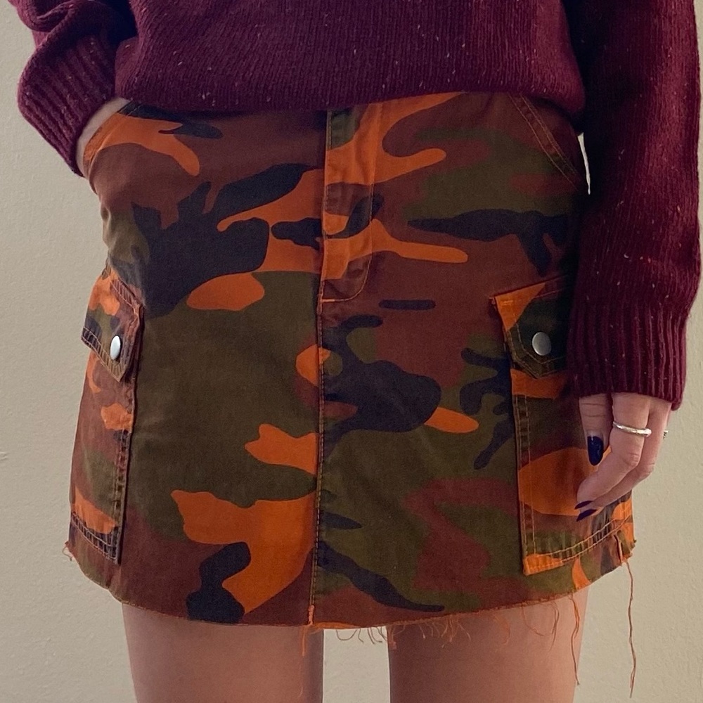 ARMY PRINT MINI SKIRT